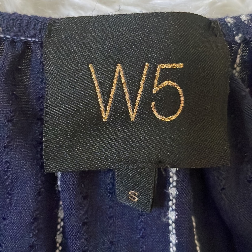 Anthropologie W5 Blue and White Flutter Sleeve Blouse - Picture 2 of 3